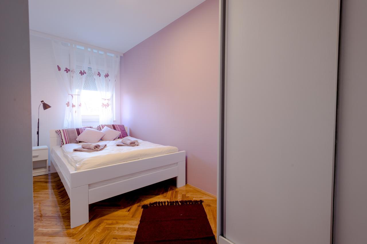 Apartman Arte ノヴィ・サド エクステリア 写真