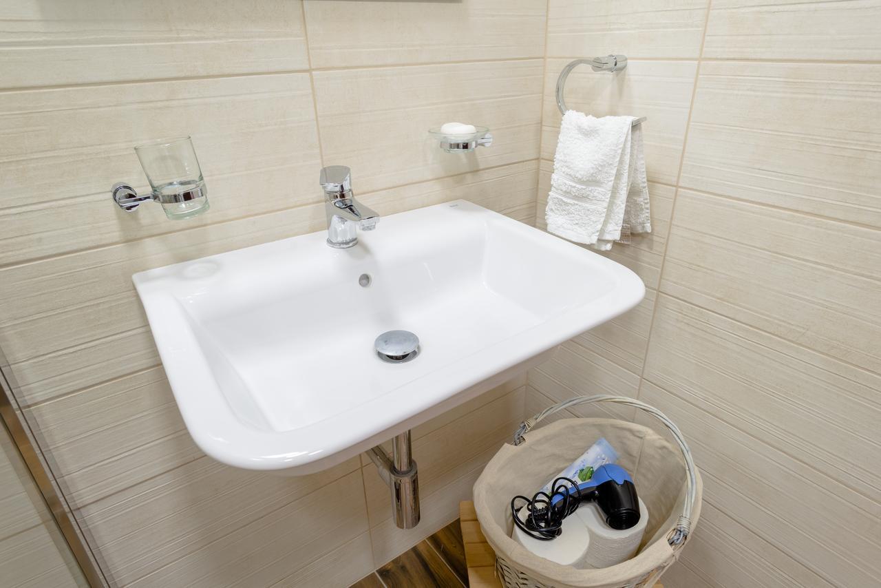 Apartman Arte ノヴィ・サド エクステリア 写真